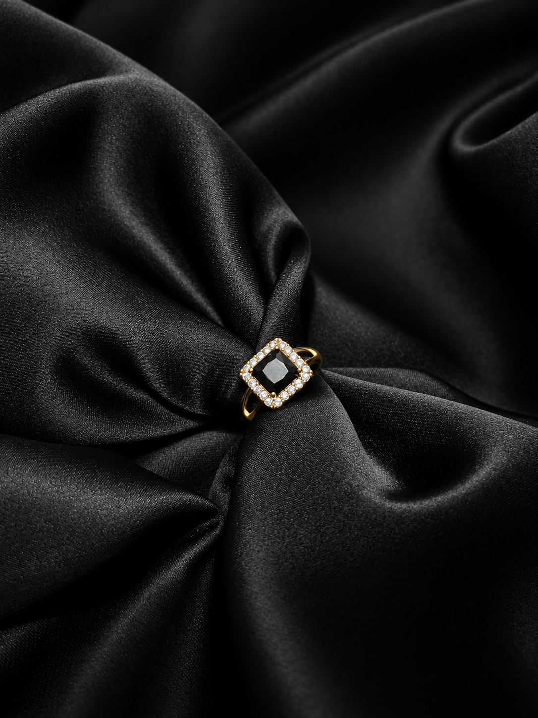 Golden Black Square Crystal Halo Ring