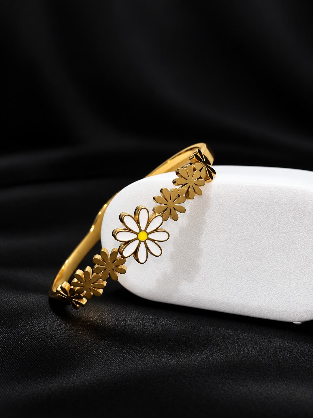 Golden Daisy Flower Bangle Bracelet